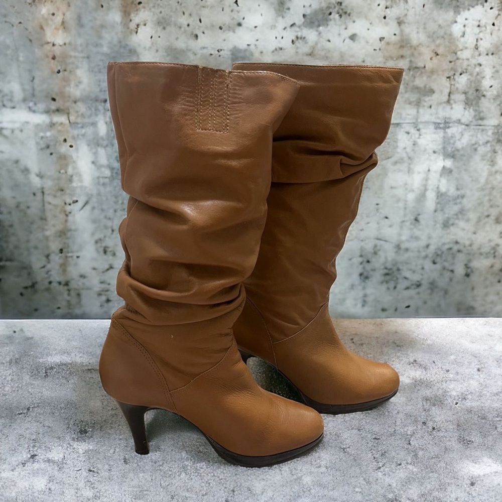 Cathy Jean Tan/Brown Leather Slouch Boots